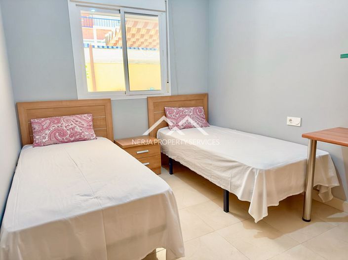 Image No.19-3 Bed Property for sale
