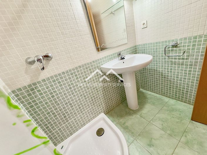 Image No.23-3 Bed Property for sale