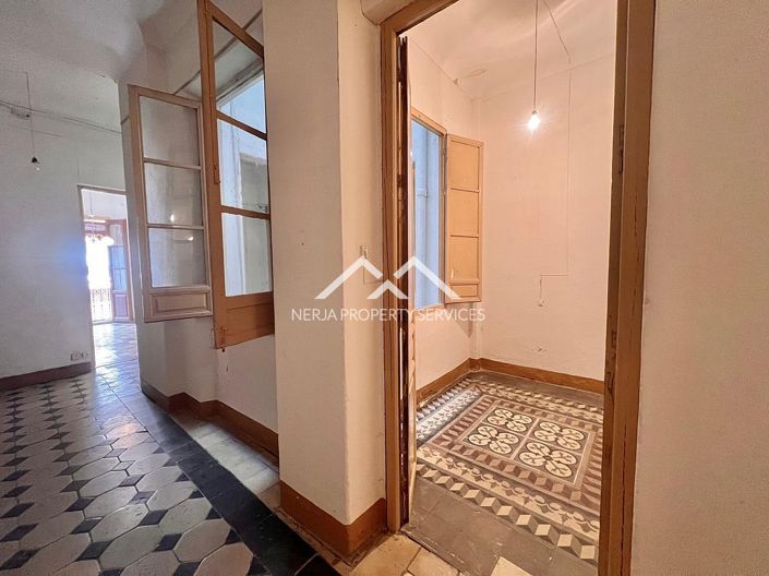 Image No.2-5 Bed Apartment for sale