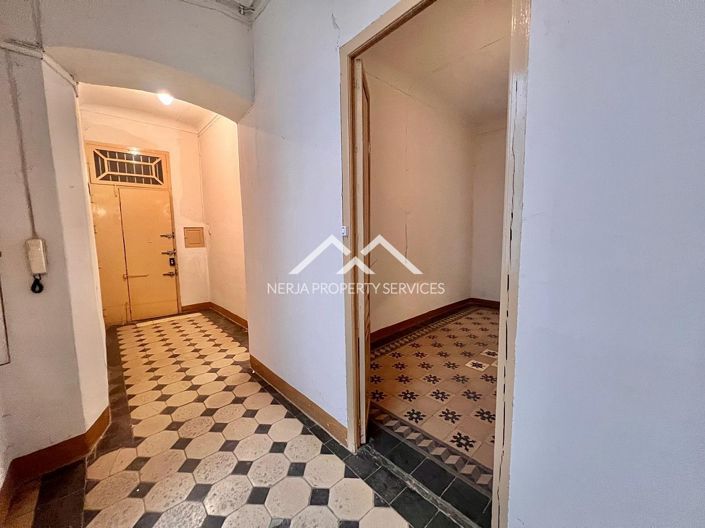 Image No.23-5 Bed Apartment for sale