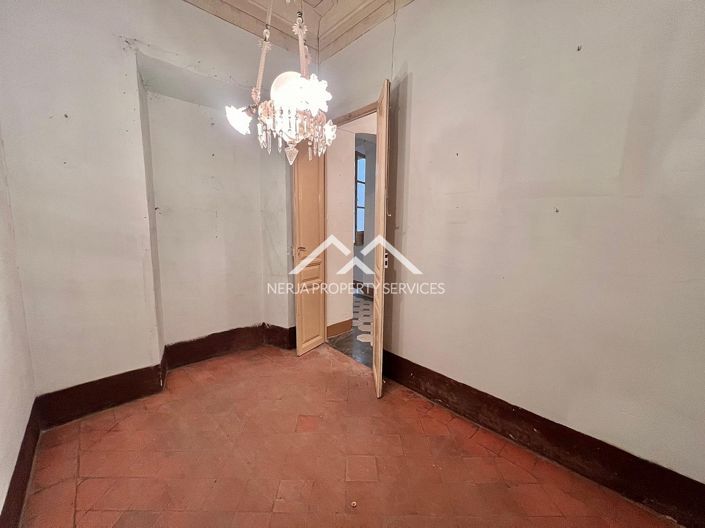 Image No.26-5 Bed Apartment for sale
