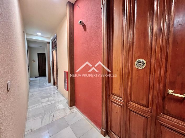 Image No.31-5 Bed Apartment for sale