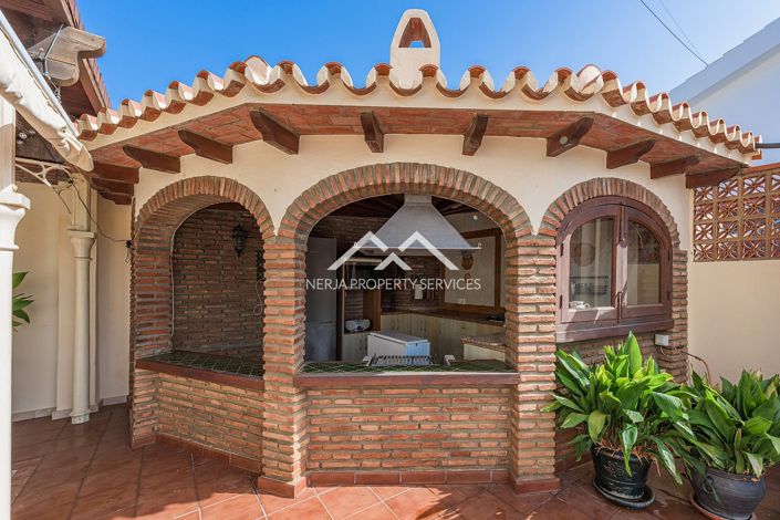 Image No.13-5 Bed Villa for sale