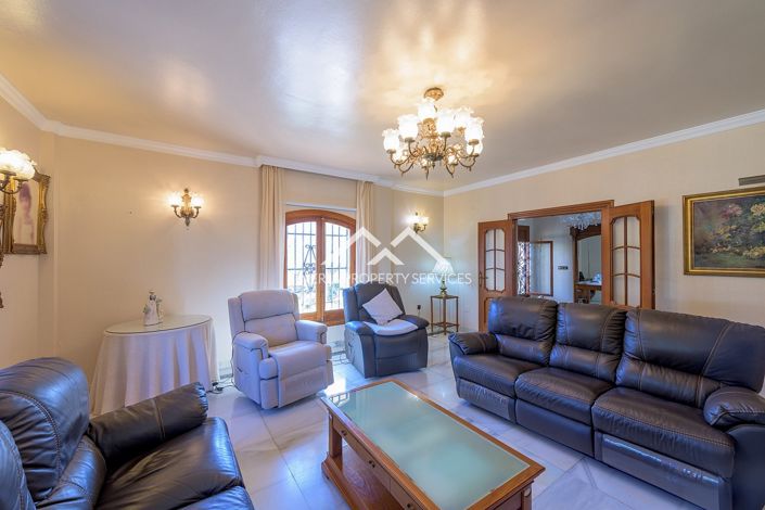 Image No.17-5 Bed Villa for sale