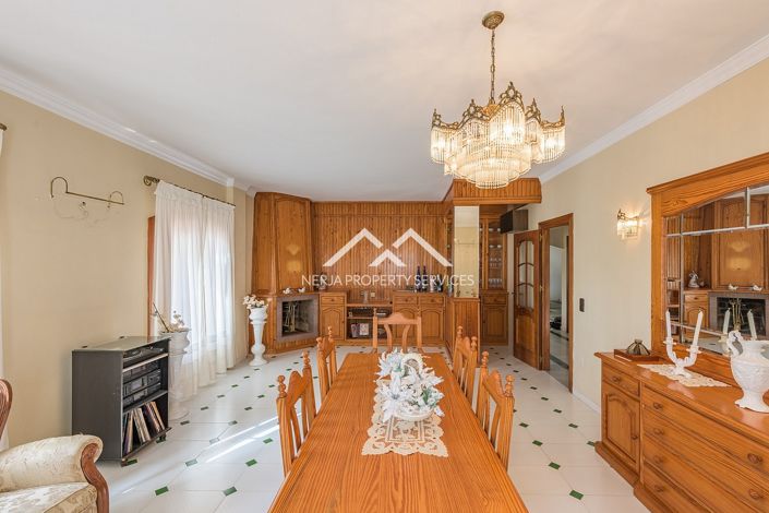 Image No.23-5 Bed Villa for sale