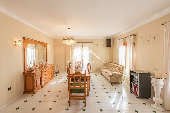 Image No.25-5 Bed Villa for sale