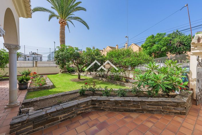 Image No.5-5 Bed Villa for sale