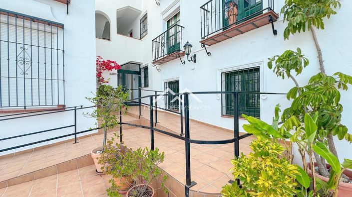 Image No.24-2 Bed Property for sale