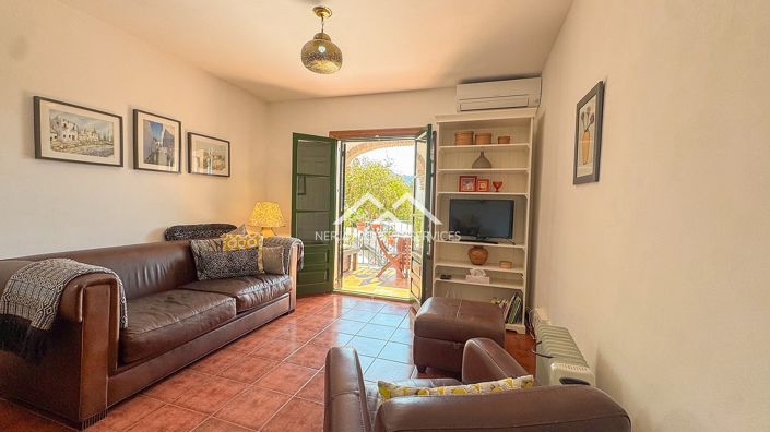 Image No.6-2 Bed Property for sale