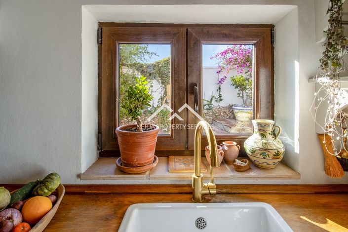 Image No.20-4 Bed Villa for sale