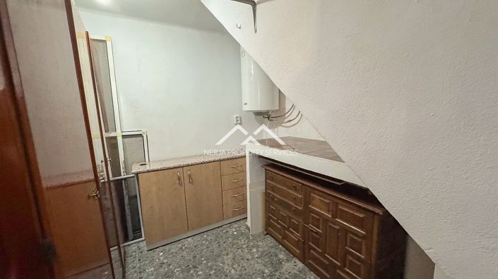 Image No.17-3 Bed Townhouse for sale