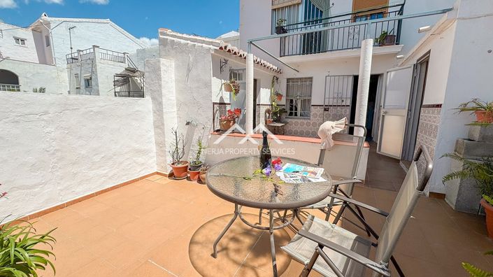 Image No.22-3 Bed Townhouse for sale
