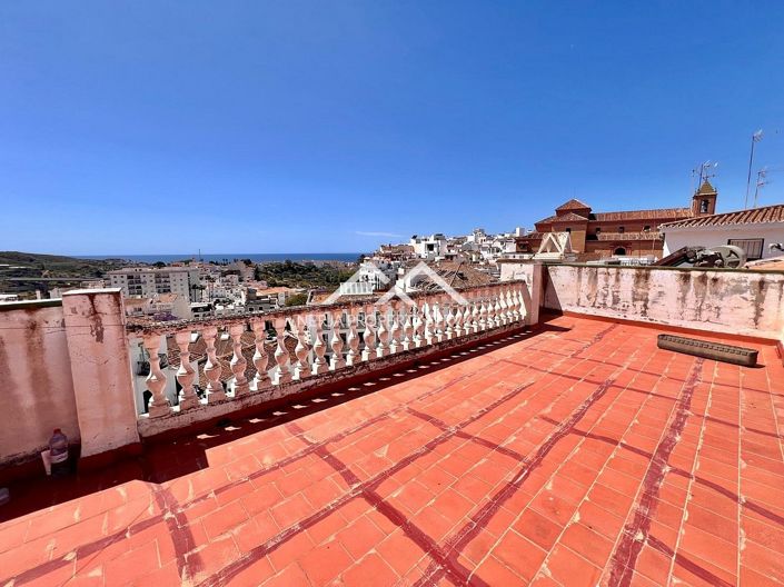 Image No.2-3 Bed Property for sale