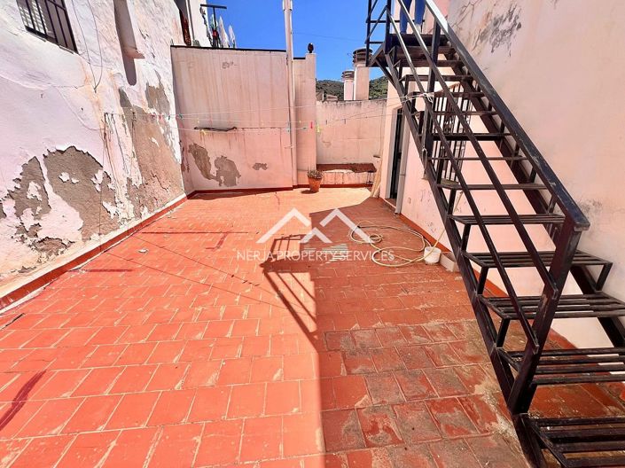 Image No.4-3 Bed Property for sale