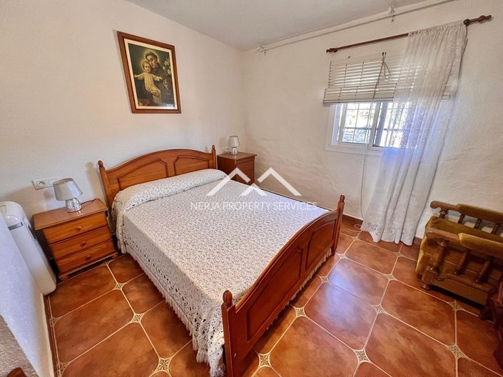 Image No.11-4 Bed Property for sale