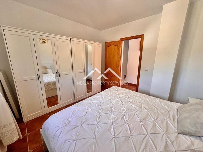 Image No.13-4 Bed Property for sale