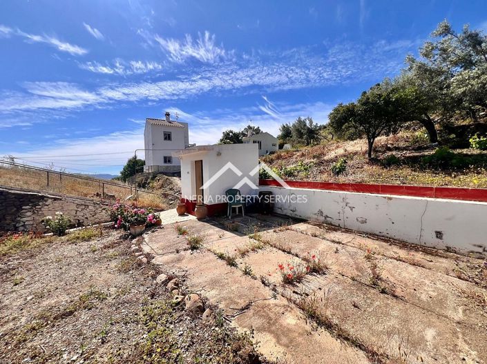 Image No.24-4 Bed Property for sale