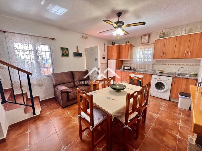 Image No.7-4 Bed Property for sale