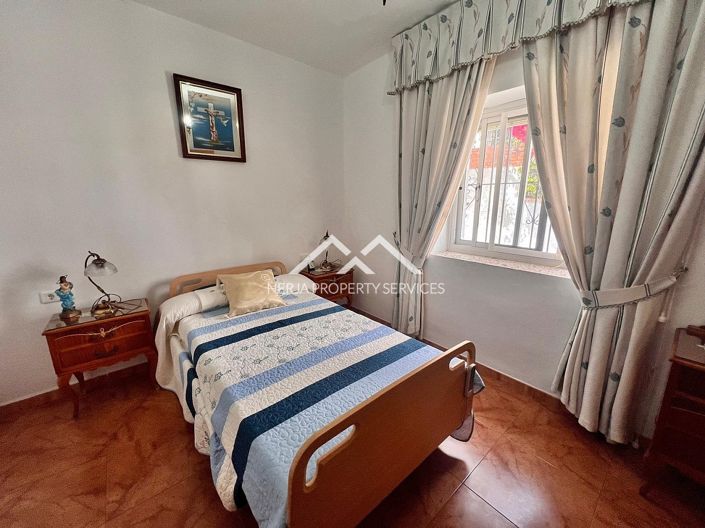 Image No.14-2 Bed Townhouse for sale