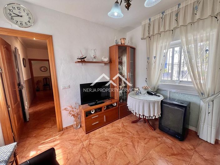 Image No.4-2 Bed Townhouse for sale