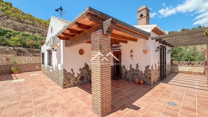 Image No.10-3 Bed Villa for sale