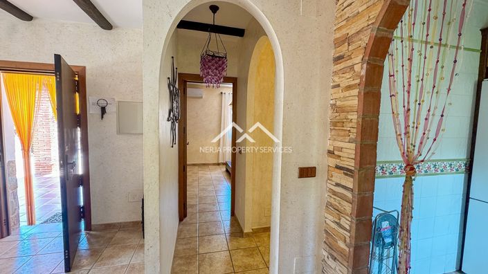 Image No.19-3 Bed Villa for sale