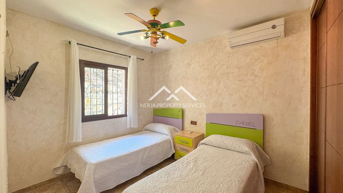 Image No.28-3 Bed Villa for sale