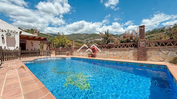 Image No.4-3 Bed Villa for sale