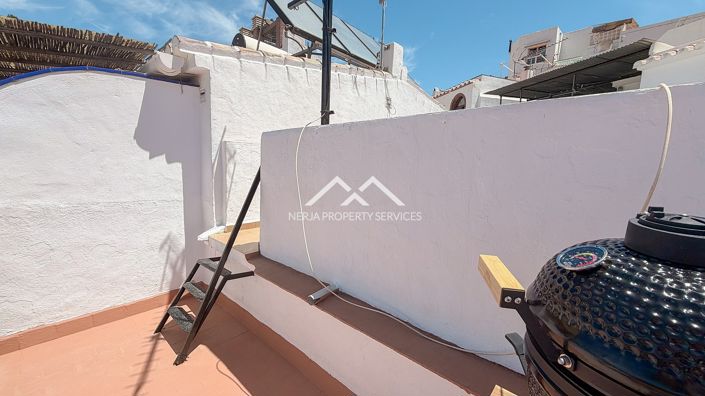 Image No.24-2 Bed Townhouse for sale