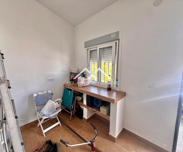 Image No.19-2 Bed Property for sale