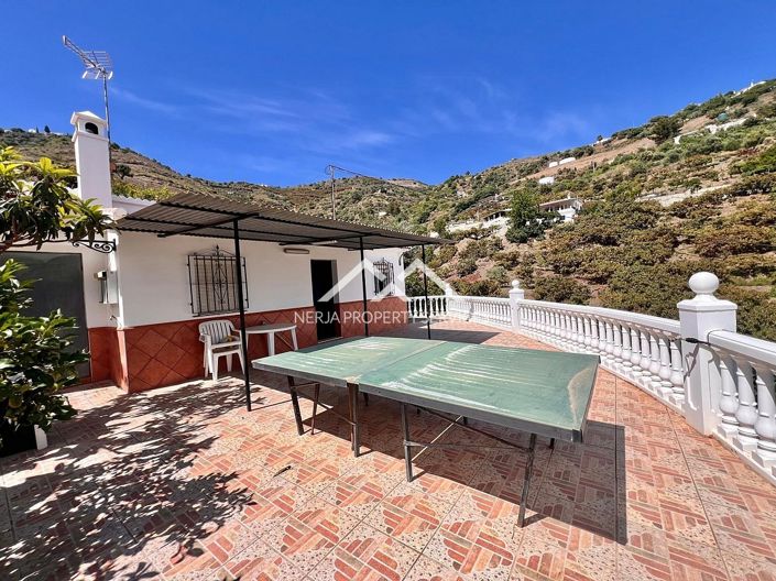 Image No.5-2 Bed Property for sale