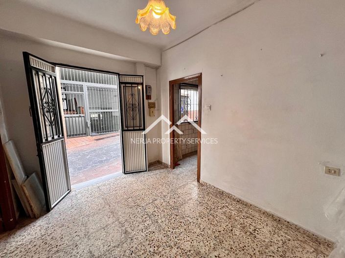 Image No.4-2 Bed Townhouse for sale