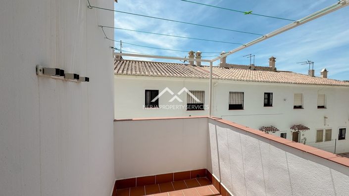 Image No.17-2 Bed Apartment for sale