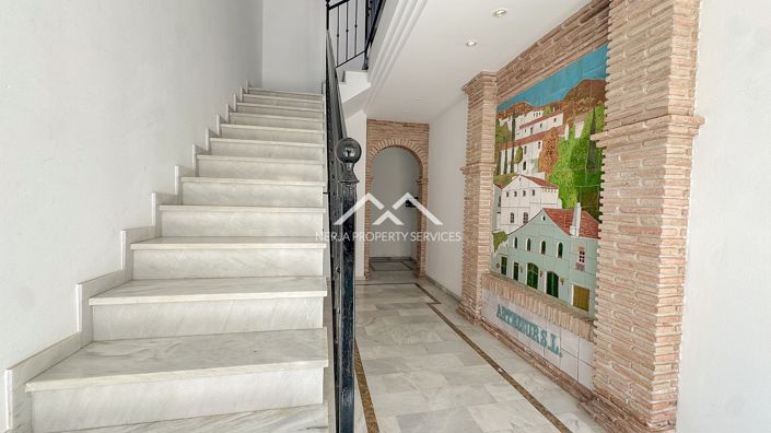 Image No.23-2 Bed Apartment for sale