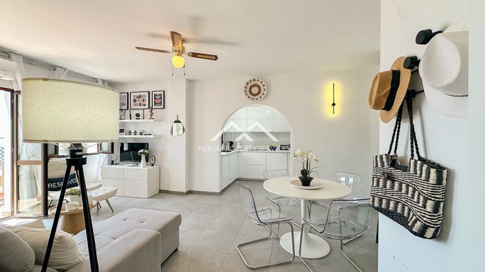 Image No.17-2 Bed Apartment for sale