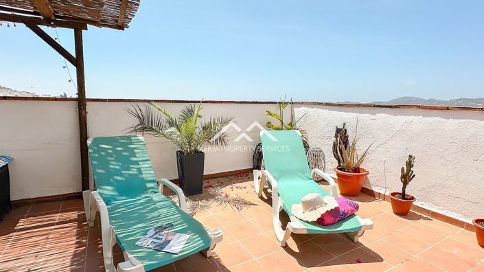 Image No.4-2 Bed Apartment for sale