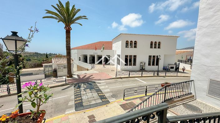 Image No.45-2 Bed Apartment for sale