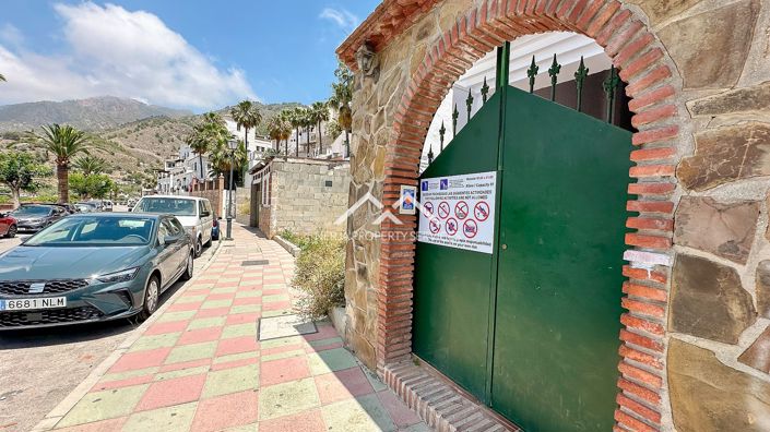 Image No.48-2 Bed Apartment for sale