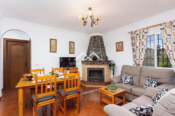Image No.10-2 Bed Villa for sale