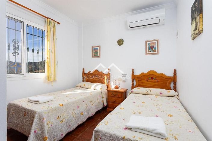 Image No.15-2 Bed Villa for sale