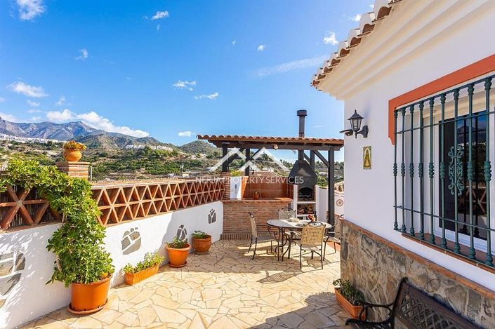 Image No.18-2 Bed Villa for sale