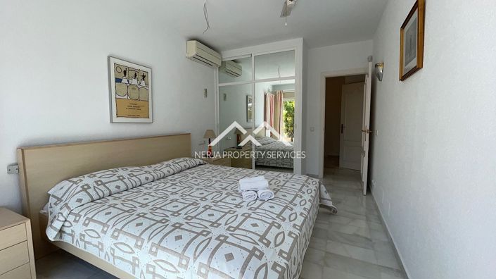 Image No.19-Villa de 4 chambres à vendre à Nerja
