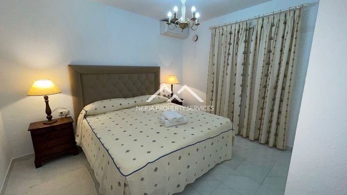 Image No.29-Villa de 4 chambres à vendre à Nerja