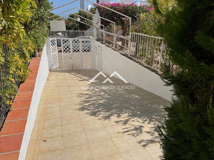 Image No.35-Villa de 4 chambres à vendre à Nerja