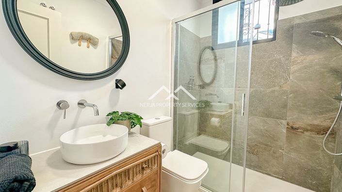 Image No.28-3 Bed Duplex for sale