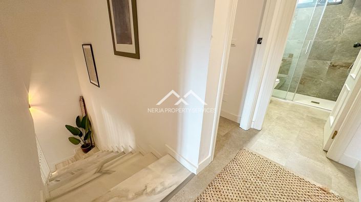 Image No.29-3 Bed Duplex for sale