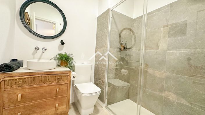 Image No.31-3 Bed Duplex for sale