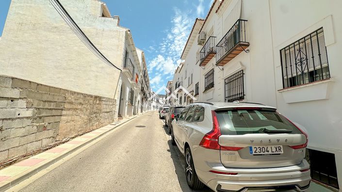 Image No.38-3 Bed Duplex for sale