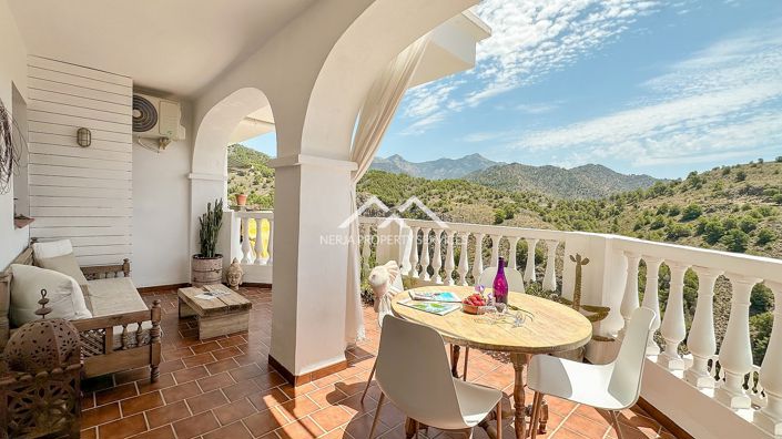 Image No.8-3 Bed Duplex for sale