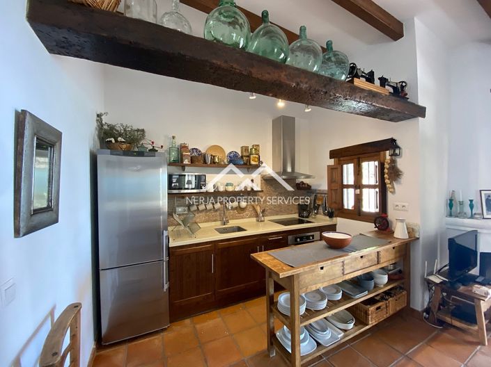 Image No.5-2 Bed Cottage for sale